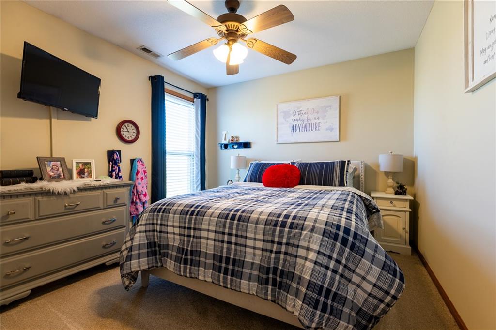 620 Liberty Road Smithville, MO 64089 - Photo 26 of 53