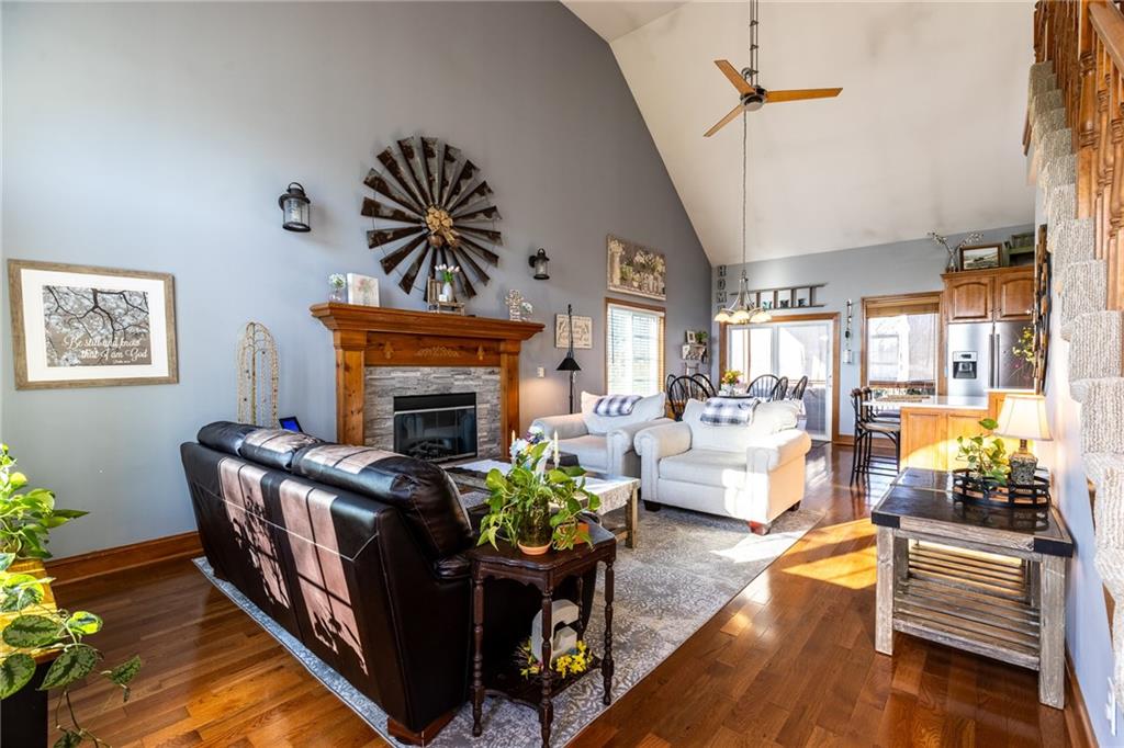 620 Liberty Road Smithville, MO 64089 - Photo 5 of 53