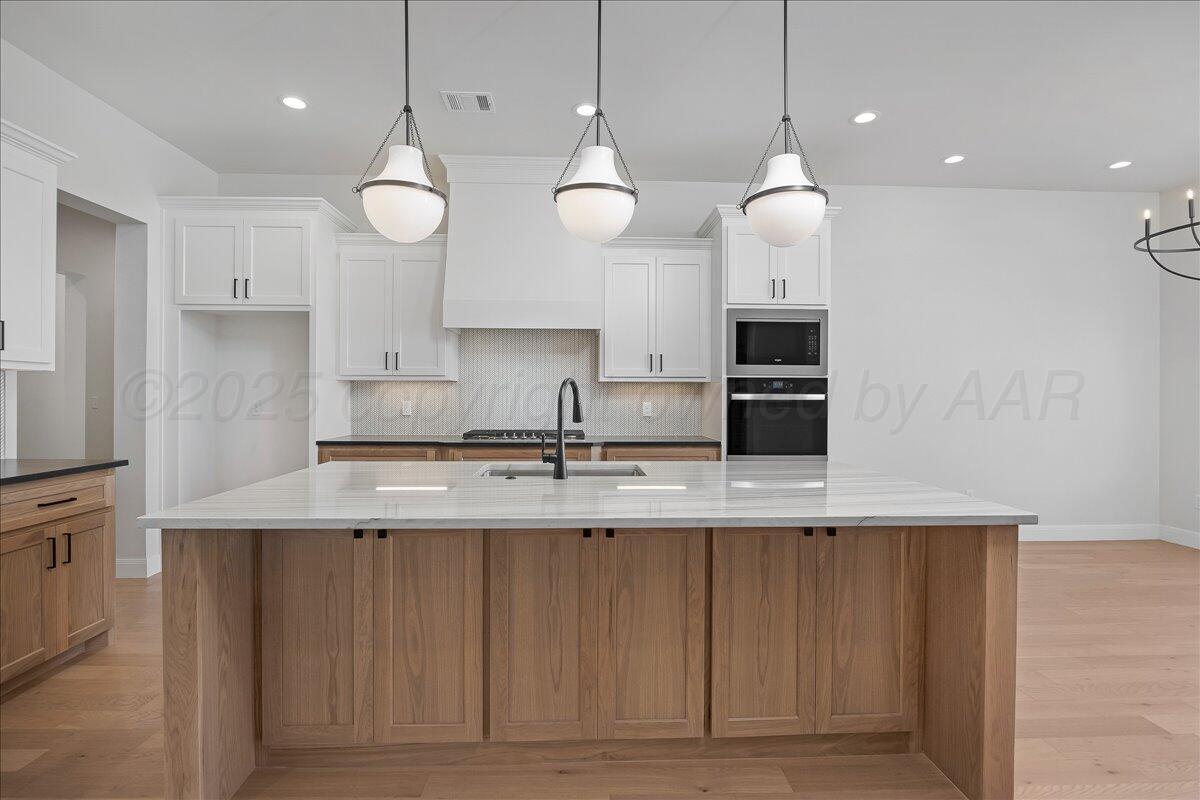 10200 Cactus Flower Road Amarillo, TX 79119 - Photo 11 of 34 11-Kitchen 2