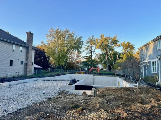 $1,675,000 | 183 East Grantley Avenue, Elmhurst, IL 60126