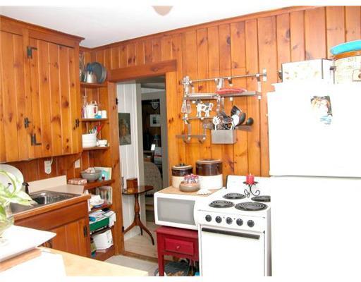 7 Lobster Cove Rd Extension York, ME 03909 - Photo 7 of 20 Kitchen.