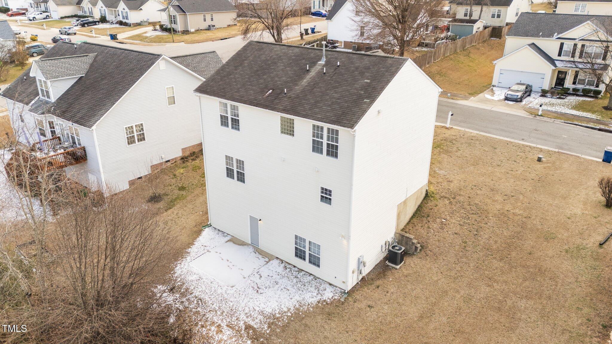 7041 Spanglers Spring Way Raleigh, NC 27610 - Photo 40 of 44 11-web-or-mls-DJI_20250124123423_0990_D