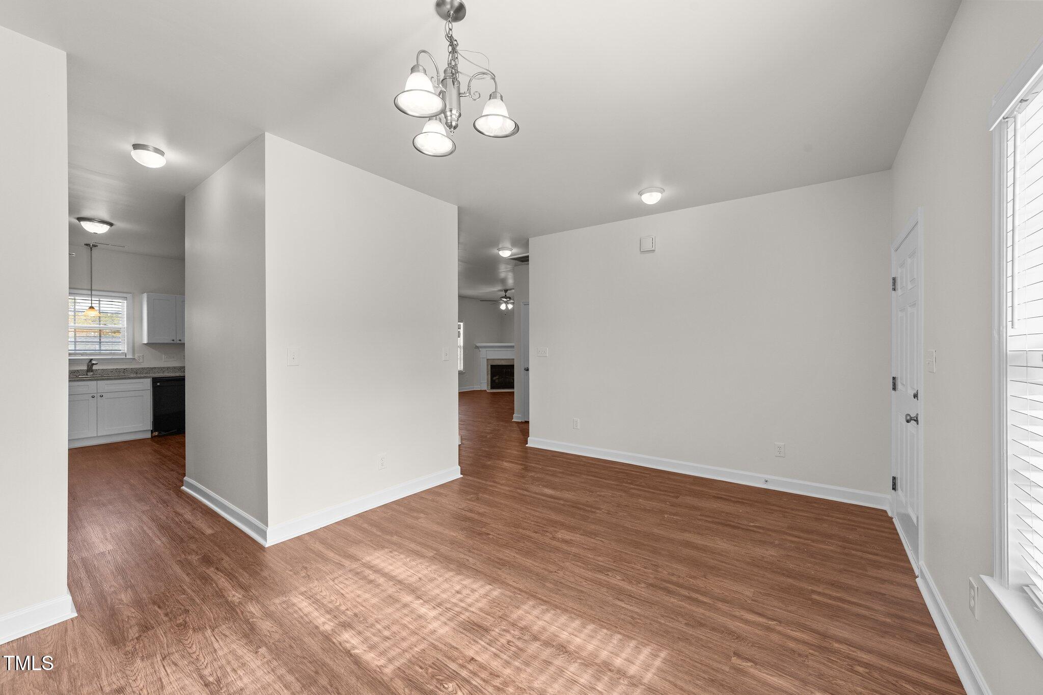 7041 Spanglers Spring Way Raleigh, NC 27610 - Photo 8 of 44 17-web-or-mls-VB4A7229