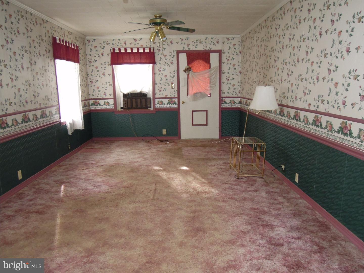 211 Ridge Valley Road Sellersville, PA 18960 - Photo 5 of 10 Living Room