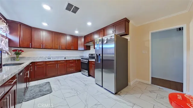 $965,999 | 7664 Beckett Street, Tujunga, CA 91042