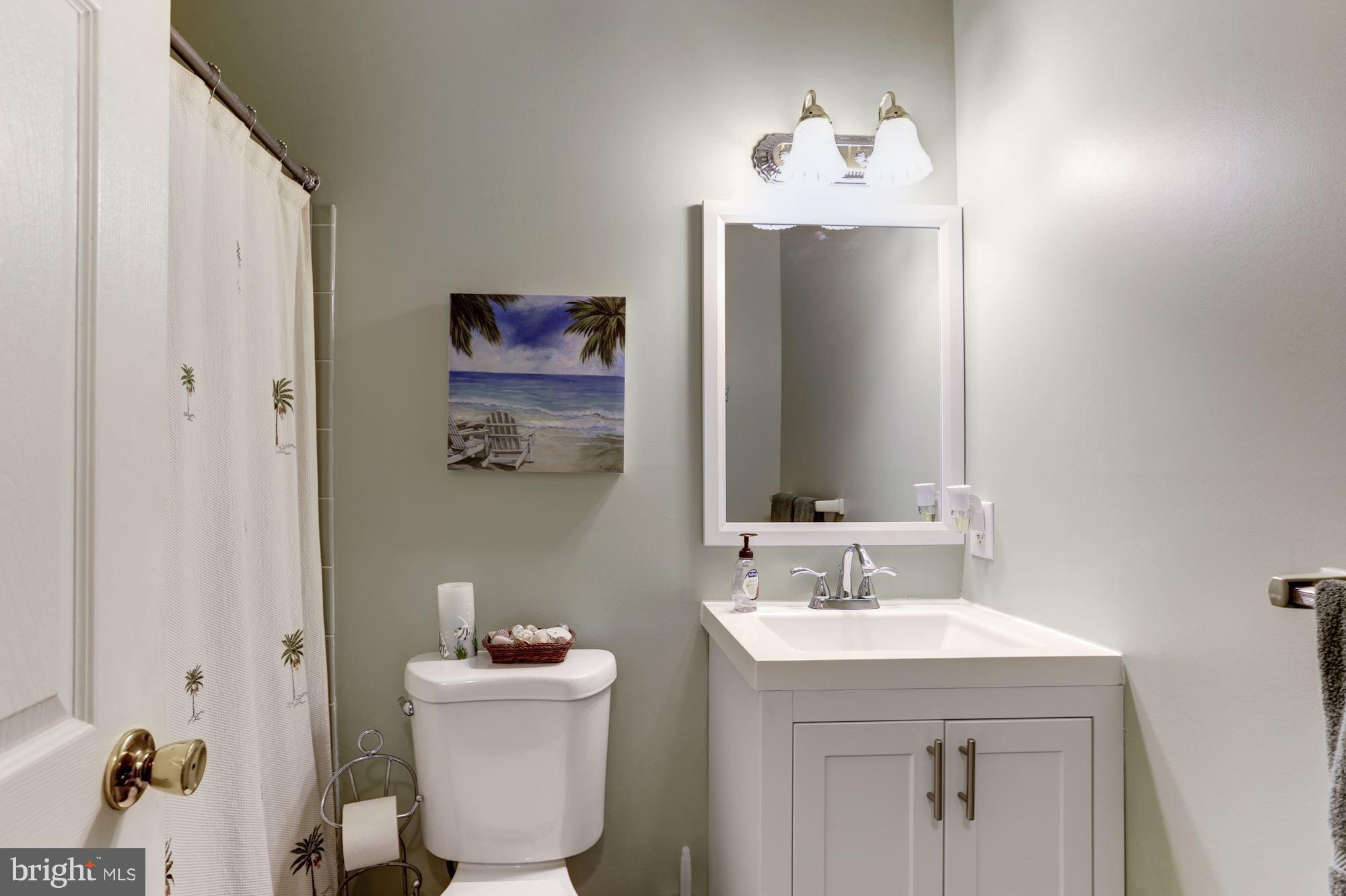 108 Claiborne Road Edgewater, MD 21037 - Photo 14 of 30 Hall Full Bath