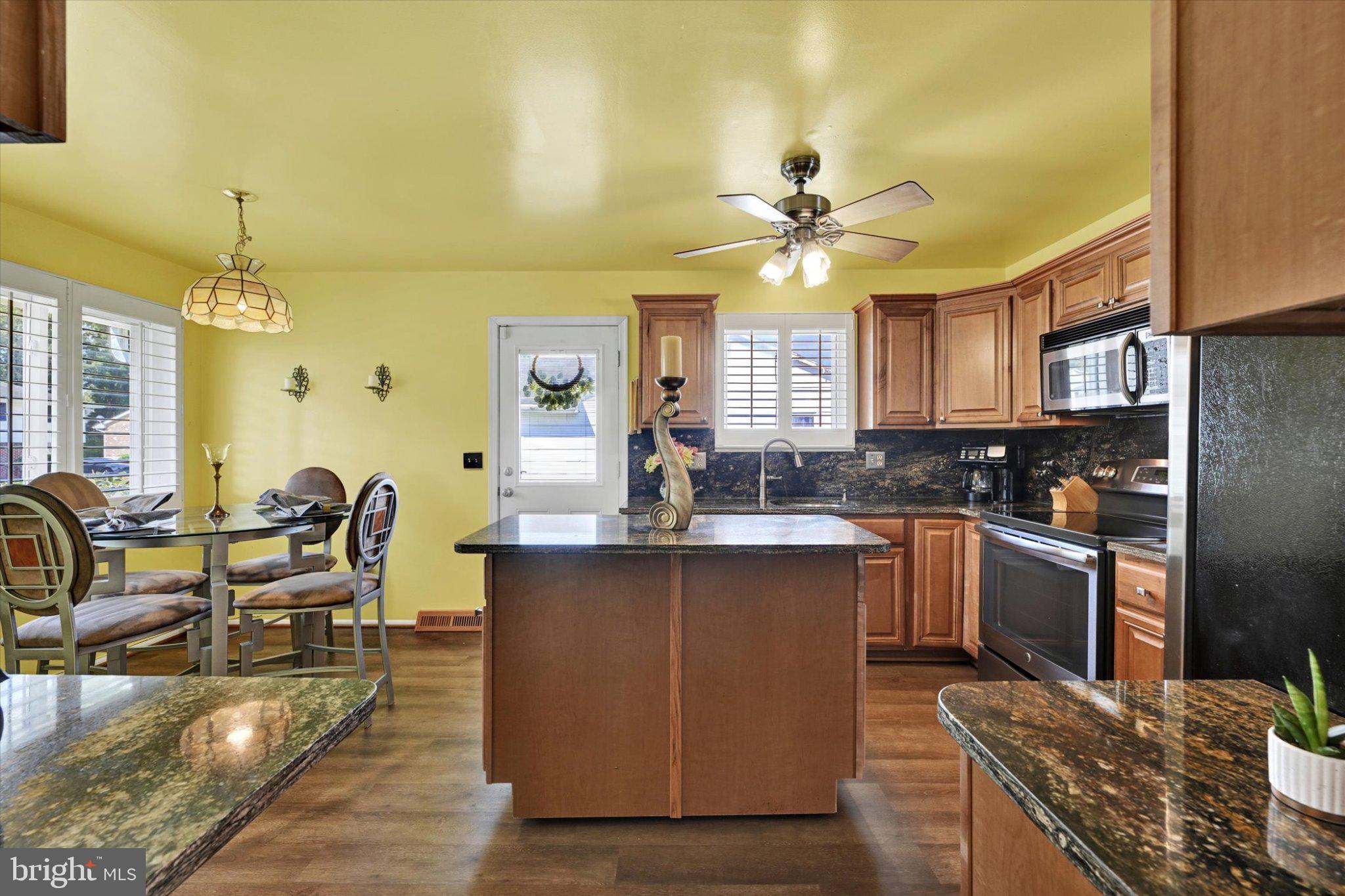 9704 Eustice Road Randallstown, MD 21133 - Photo 11 of 43 Bright and inviting kitchen space.