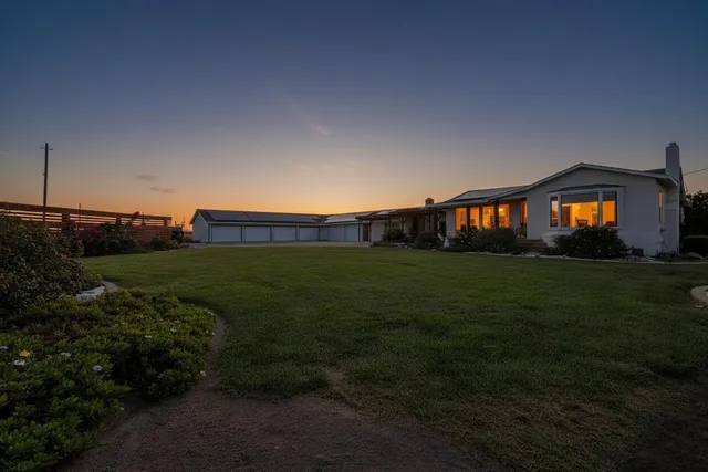 $1,375,000 | 18598 Highway 113, Knights Landing, CA 95645