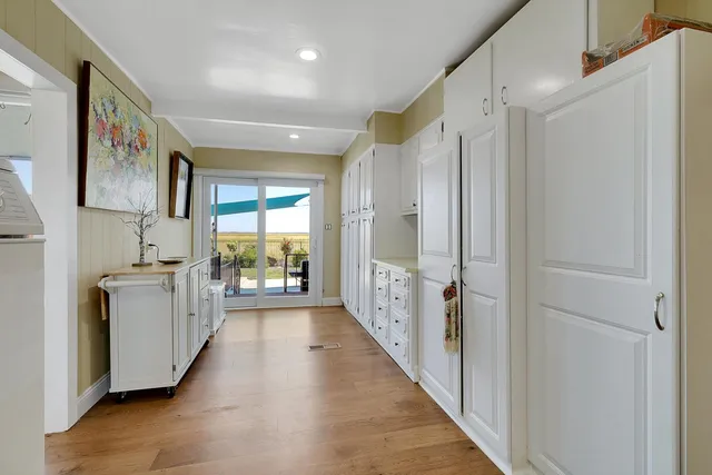 $1,375,000 | 18598 Highway 113, Knights Landing, CA 95645