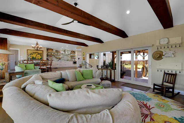 $1,375,000 | 18598 Highway 113, Knights Landing, CA 95645