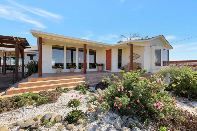 $1,375,000 | 18598 Highway 113, Knights Landing, CA 95645