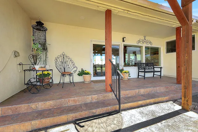 $1,375,000 | 18598 Highway 113, Knights Landing, CA 95645