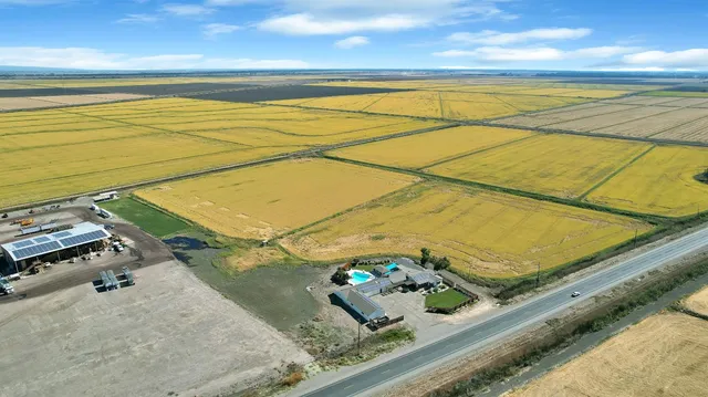 $1,375,000 | 18598 Highway 113, Knights Landing, CA 95645