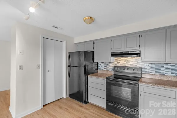 $170,000 | 7530 Pebblestone Drive, Charlotte, NC 28212