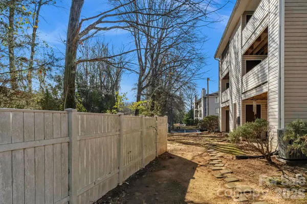 $170,000 | 7530 Pebblestone Drive, Charlotte, NC 28212