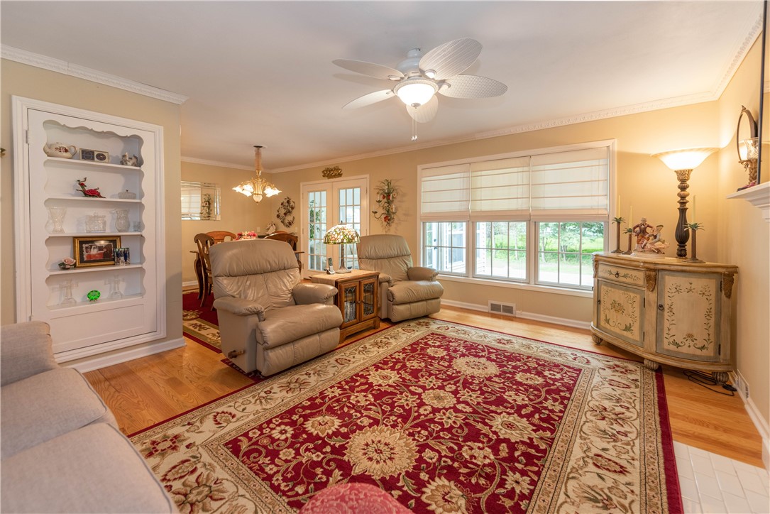 261 Brookview Drive Irondequoit, NY 14617 - Photo 5 of 30