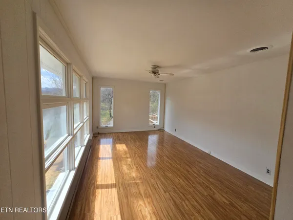 $99,000 | 168 Tomlinson Road, Pennington Gap, VA 24277