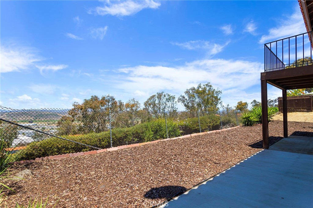 2881 Todd Street Oceanside, CA 92054 - Photo 33 of 41 a view of a pathway with a yard
