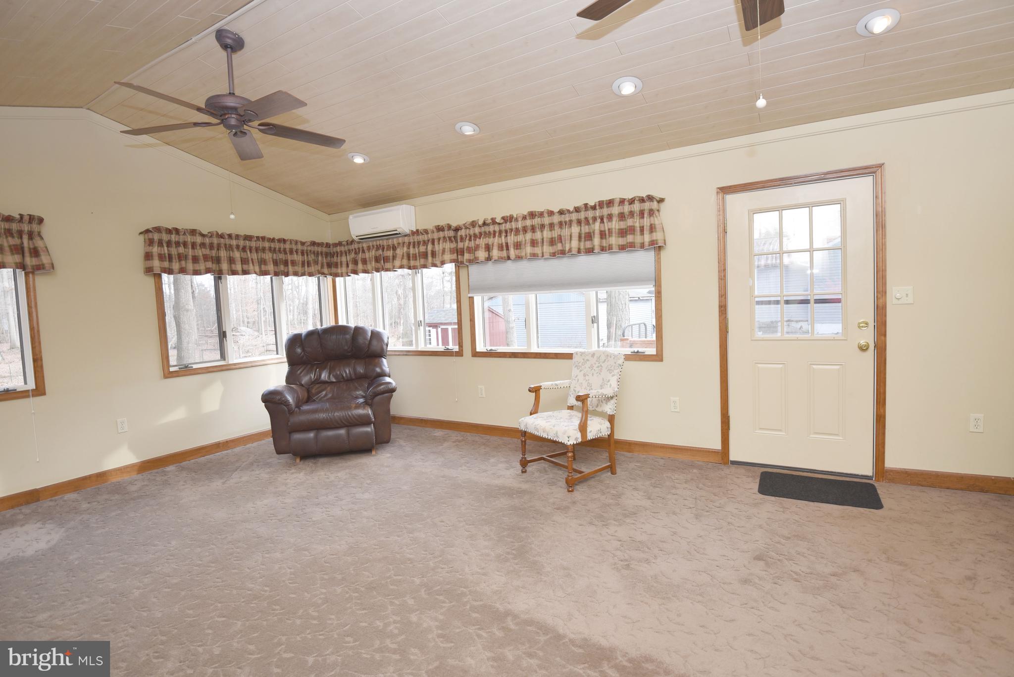 933 Woods Road Bear, DE 19701 - Photo 12 of 27 Rear access from family room