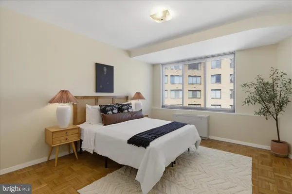 $350,000 | 4740 Connecticut Avenue Northwest, Unit 706, Washington, DC 20008