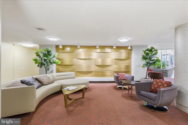 $350,000 | 4740 Connecticut Avenue Northwest, Unit 706, Washington, DC 20008