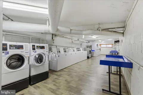 a view of walk in closet