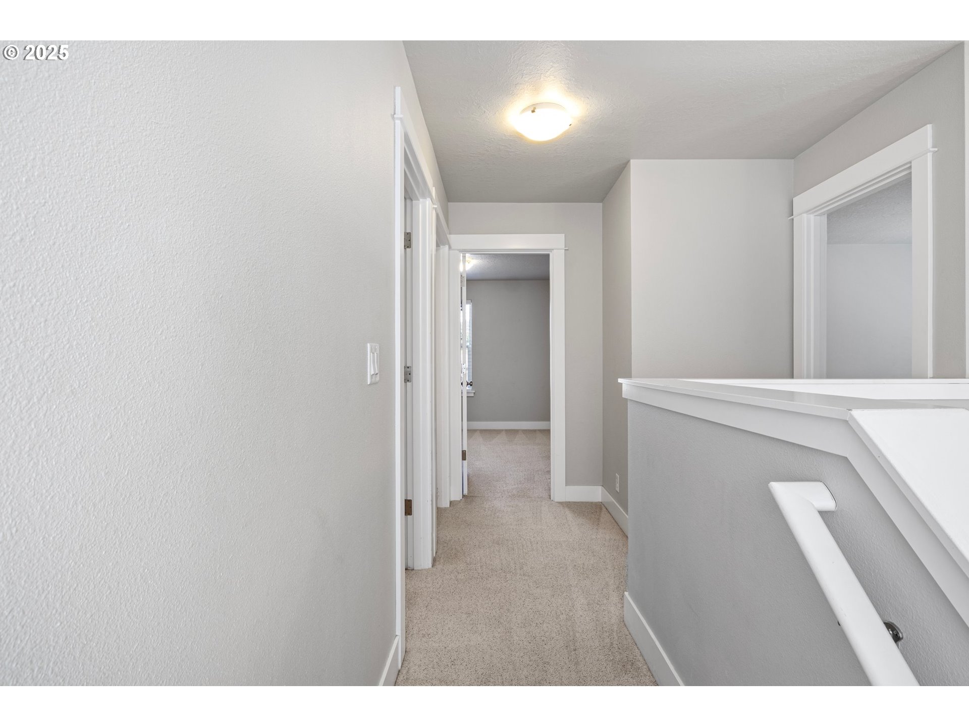 229 South 70th Street Springfield, OR 97478 - Photo 17 of 43