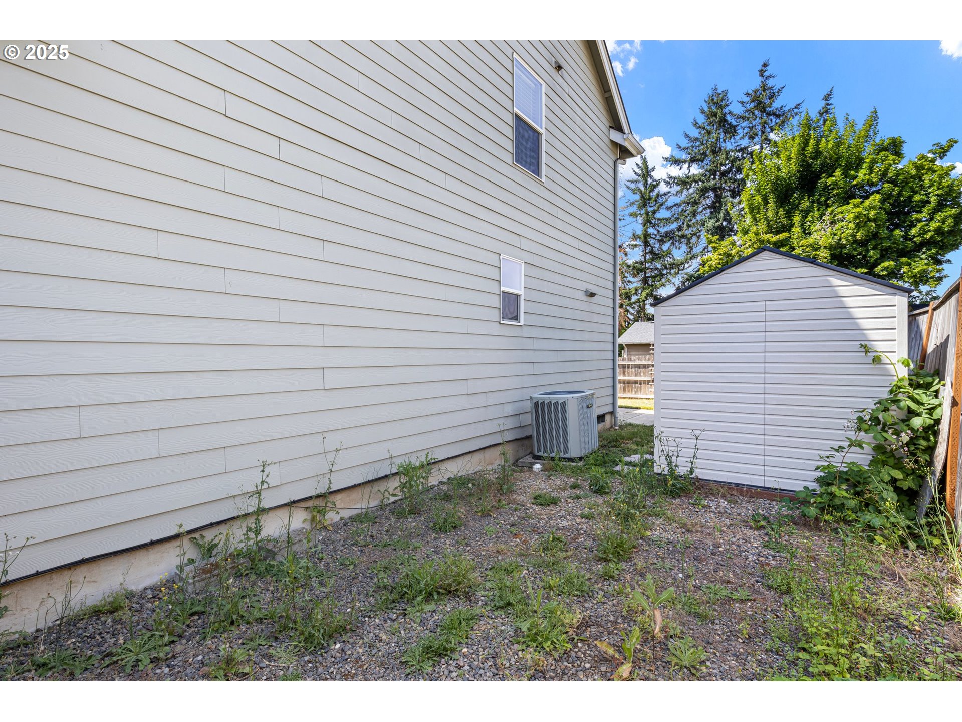 229 South 70th Street Springfield, OR 97478 - Photo 34 of 43