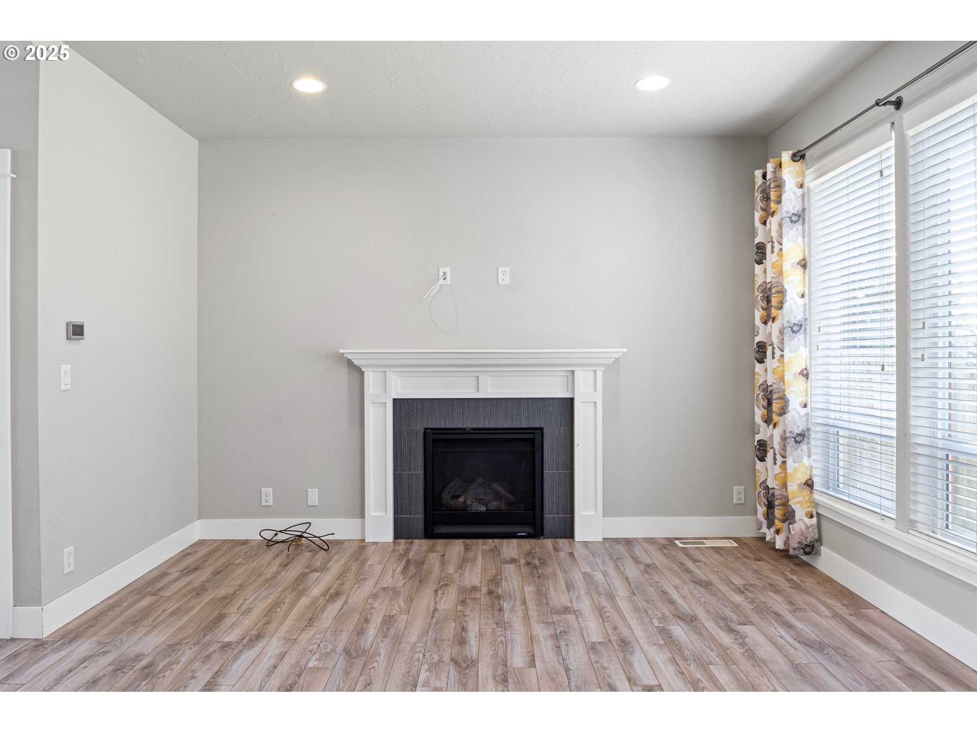 229 South 70th Street Springfield, OR 97478 - Photo 10 of 43