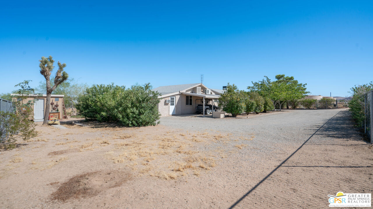 475 Kickapoo Trail Yucca Valley, CA 92284 - Photo 31 of 75 Gallery Image 31