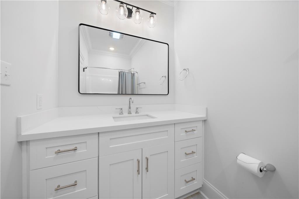 22491 Treadaway Street Mandeville, LA 70471 - Photo 17 of 23