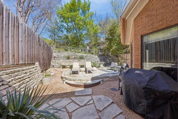 $558,000 | 6602 Mesa Hollow Drive, Austin, TX 78750
