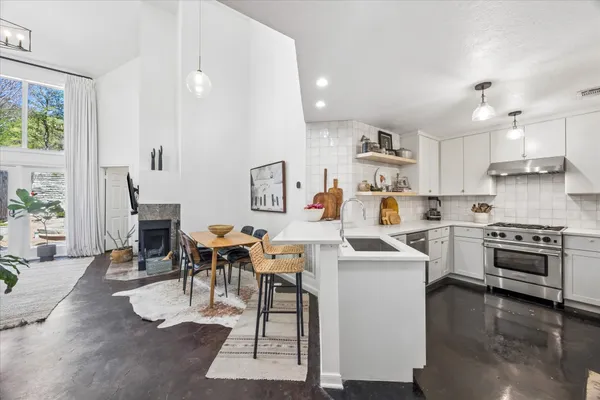 $558,000 | 6602 Mesa Hollow Drive, Austin, TX 78750