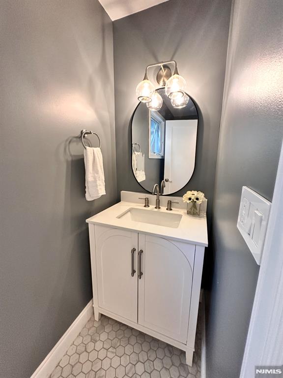 10 Mountain Place Montclair, NJ 07043 - Photo 9 of 20