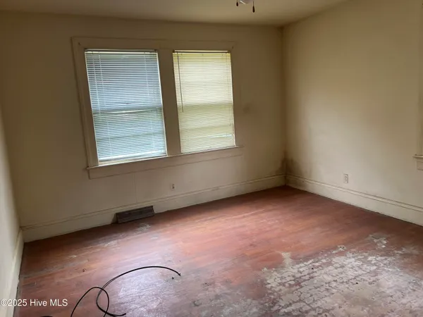 $108,888 | 1602 North Herritage Street, Kinston, NC 28501
