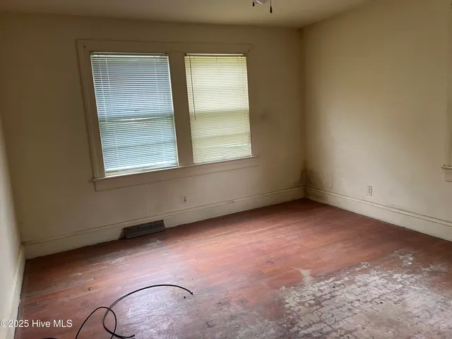$99,777 | 1602 North Herritage Street, Kinston, NC 28501