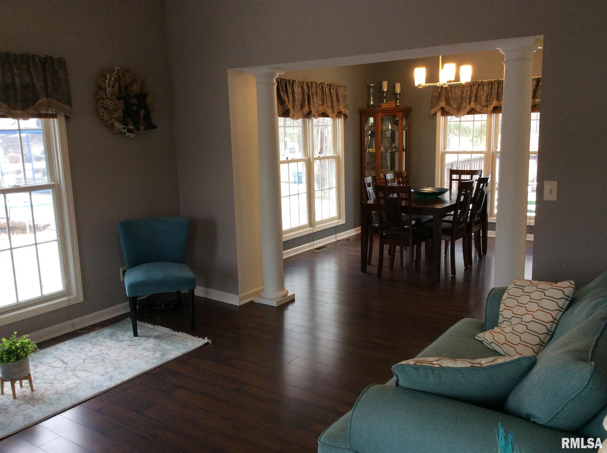 16730 East Country Clb Road Mount Vernon, IL 62864 - Photo 11 of 44 Gallery Image 11