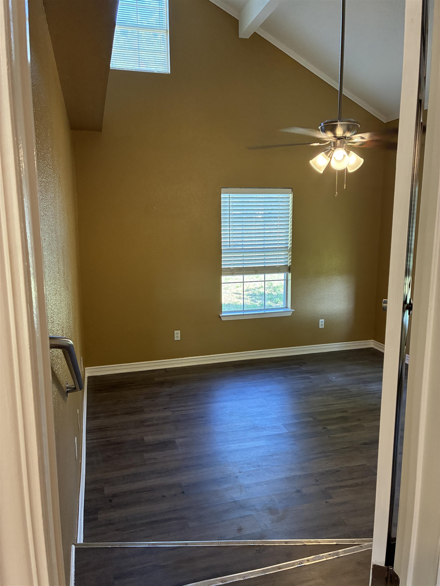 301 North Rhomberg Street Burnet, TX 78611 - Photo 14 of 27