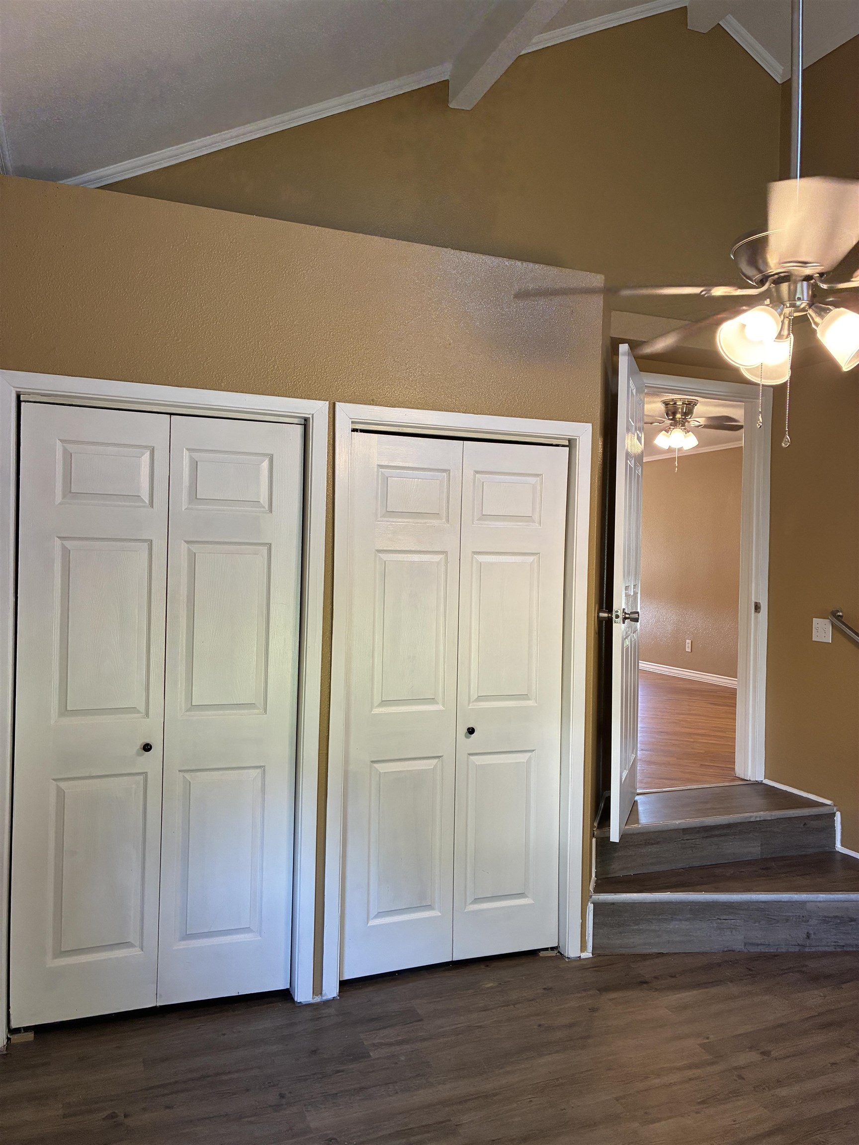 301 North Rhomberg Street Burnet, TX 78611 - Photo 15 of 27