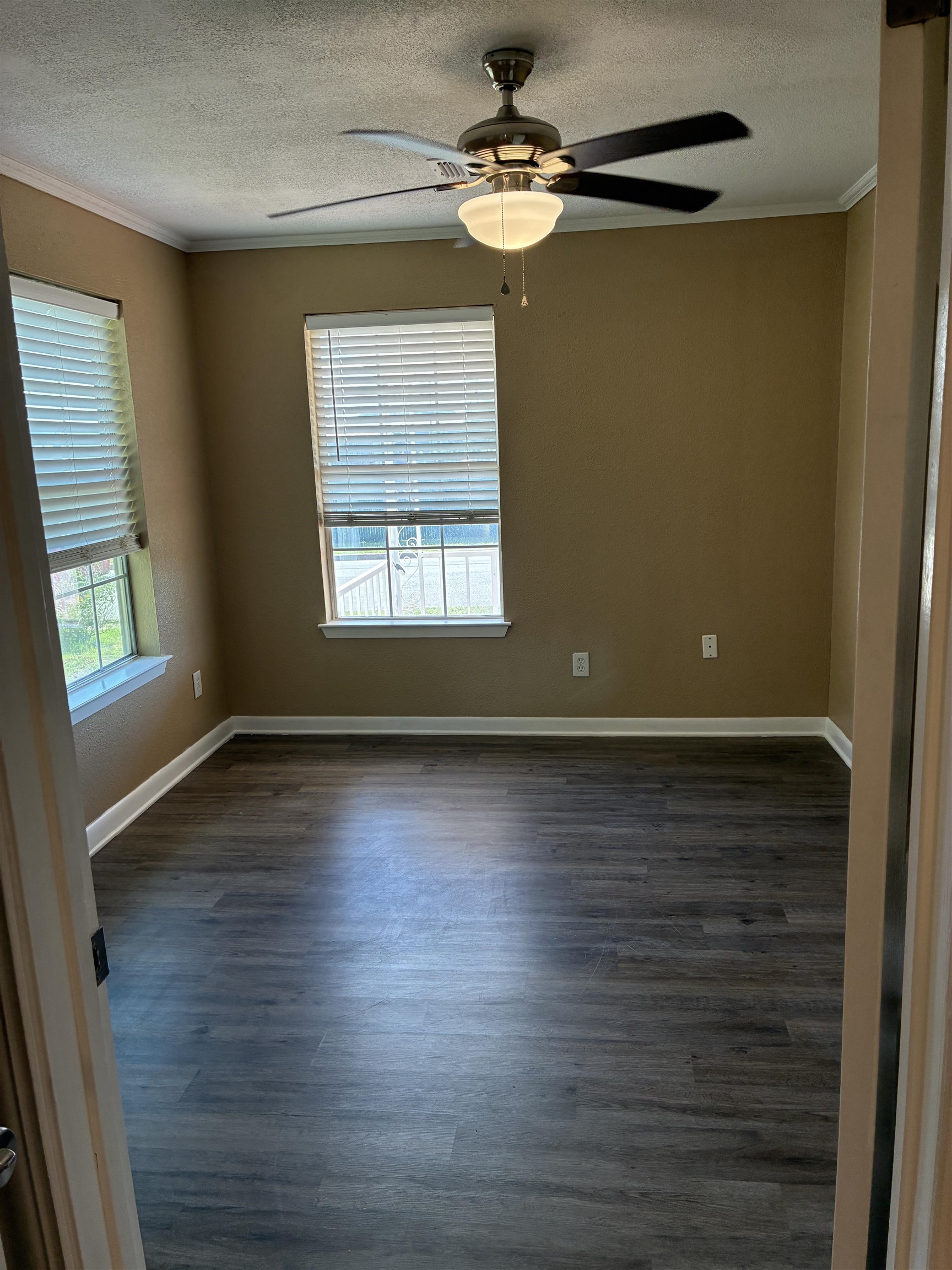 301 North Rhomberg Street Burnet, TX 78611 - Photo 17 of 27