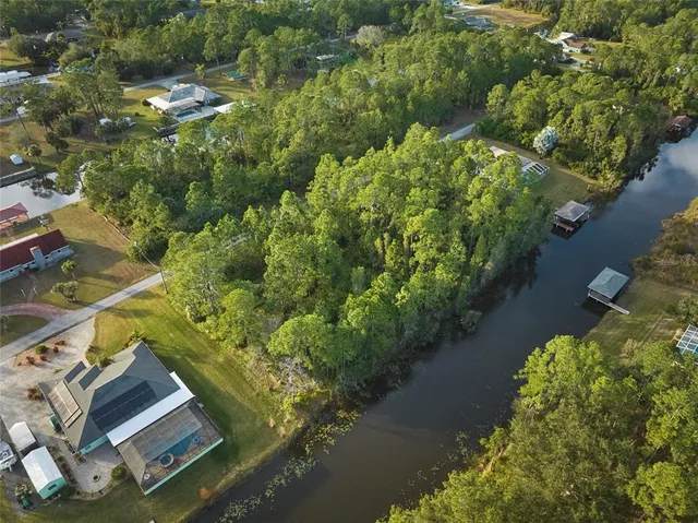 $200,000 | 28 Amaryllis Drive, Frostproof, FL 33843