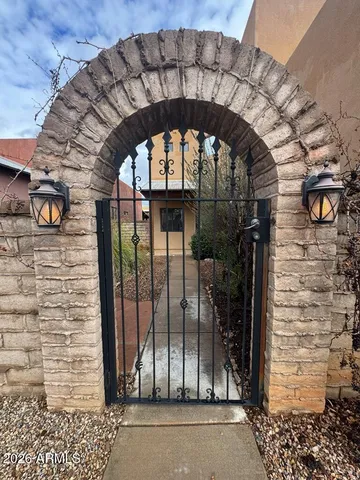 $2,100 | 1971 Knowlton Street, Sierra Vista, AZ 85635