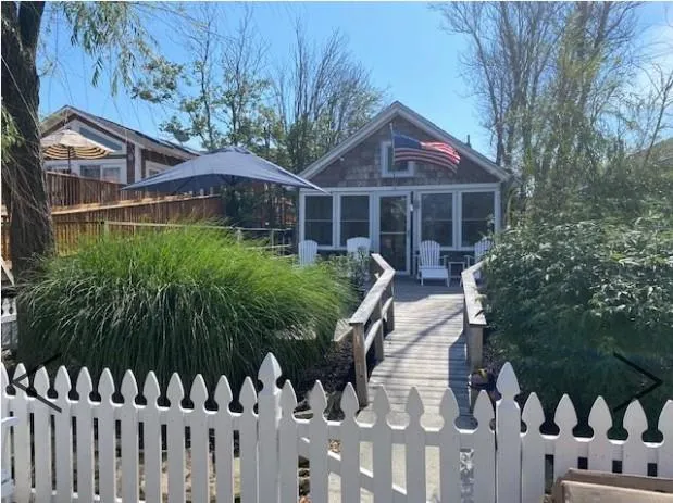 $3,950 | 151 Ocean Road, Ocean Beach, NY 11770