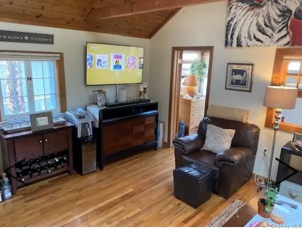 $3,950 | 151 Ocean Road, Ocean Beach, NY 11770