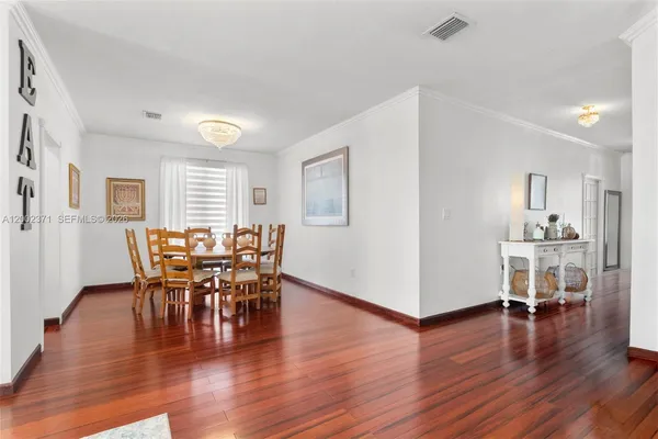 $739,999 | 16368 Southwest 43rd Terrace, Miami, FL 33185