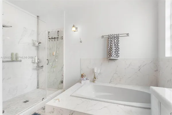 $739,999 | 16368 Southwest 43rd Terrace, Miami, FL 33185