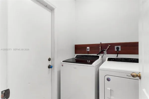 $739,999 | 16368 Southwest 43rd Terrace, Miami, FL 33185