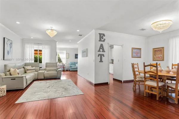 $739,999 | 16368 Southwest 43rd Terrace, Miami, FL 33185