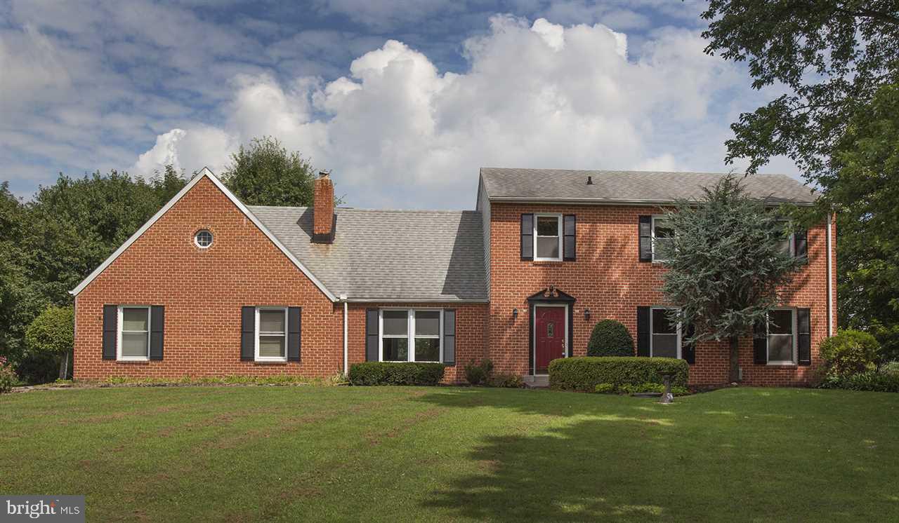 4 Eastfield Road Hummelstown, PA 17036 - Photo 1 of 25 Gallery Image 1