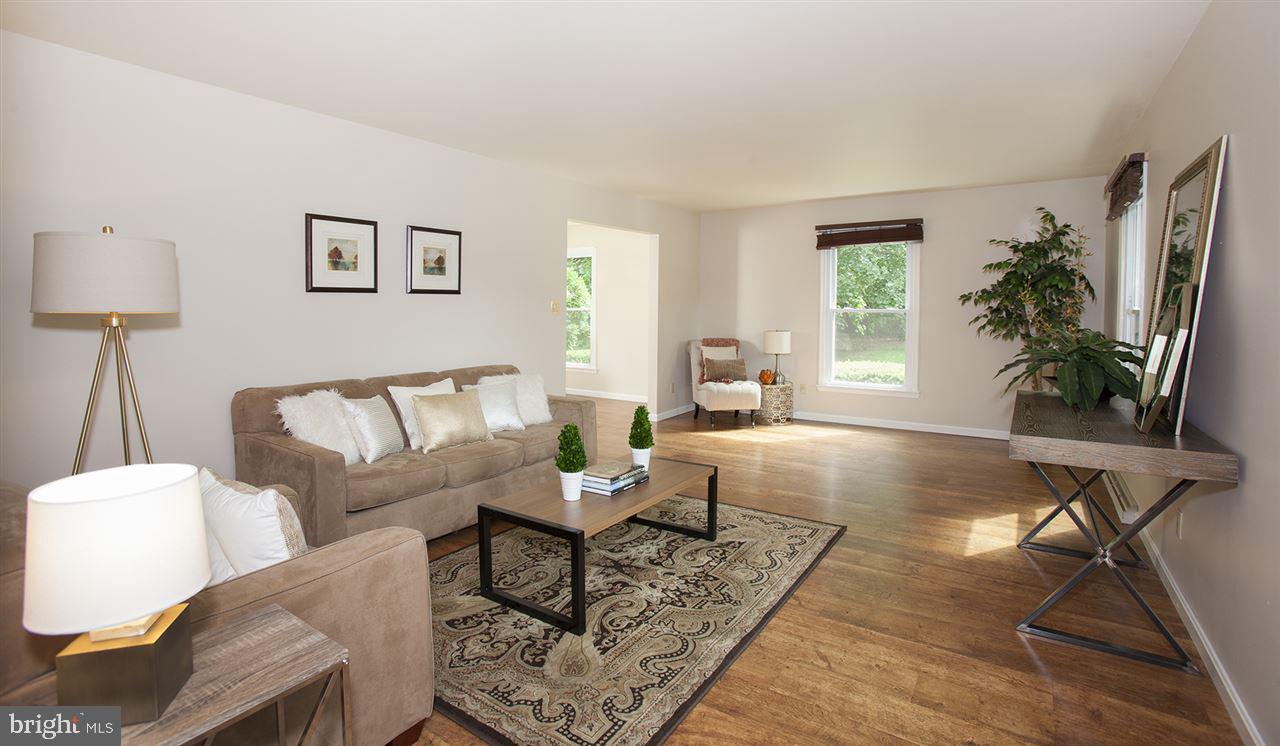 4 Eastfield Road Hummelstown, PA 17036 - Photo 2 of 25 Gallery Image 2